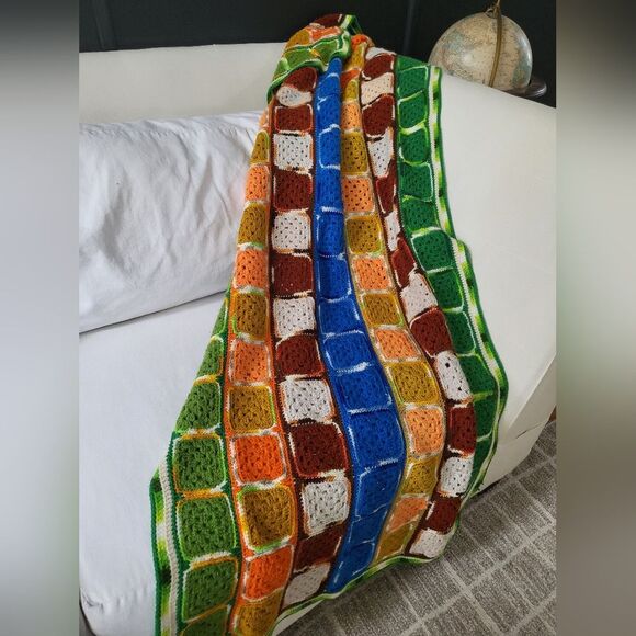 Vintage Afghan Granny Square Psychedelic Multicolored Blanket Throw 66 x 29 - Picture 8 of 11